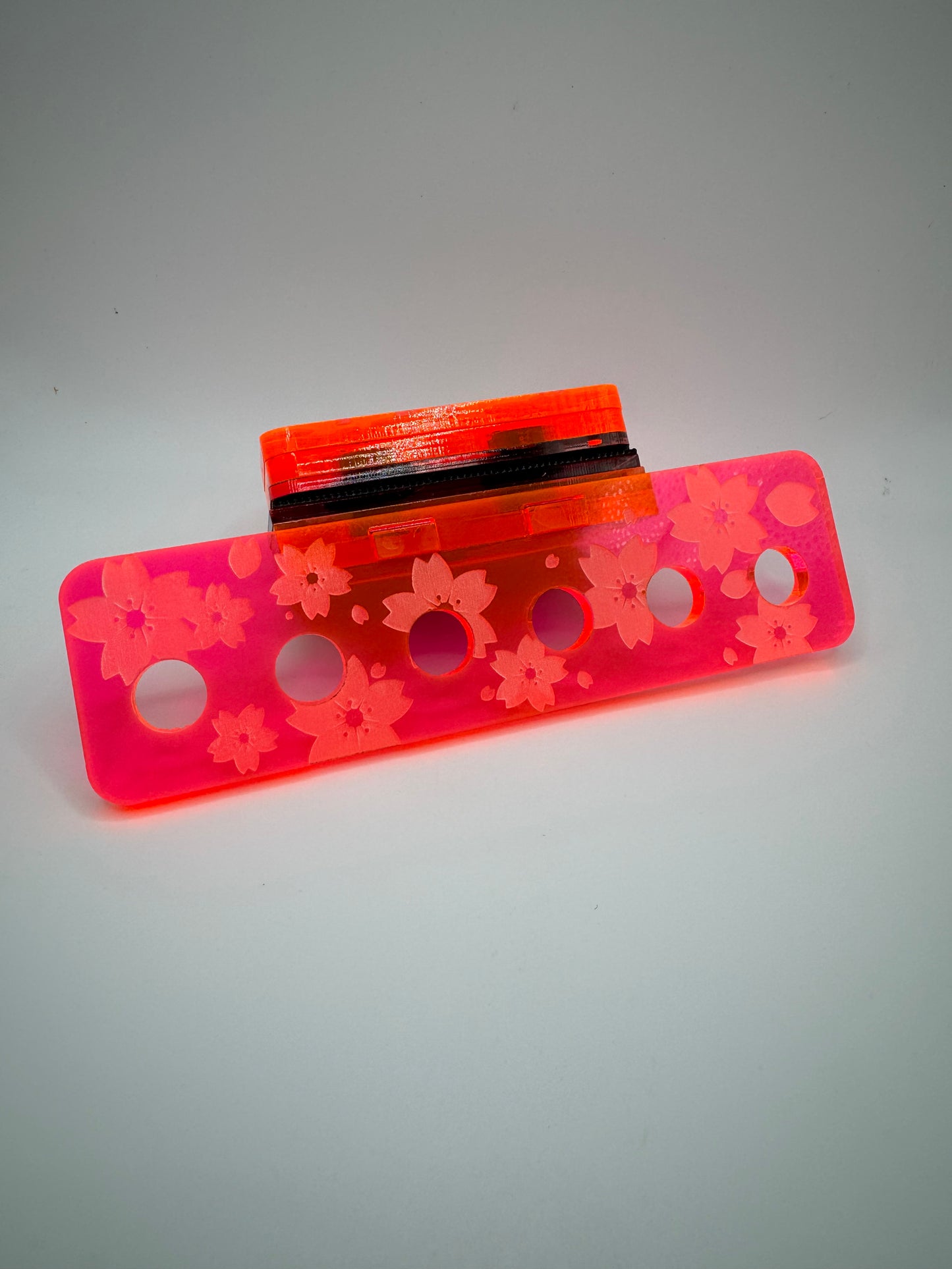 Magnetic Frag Rack - Pink Sakura Small