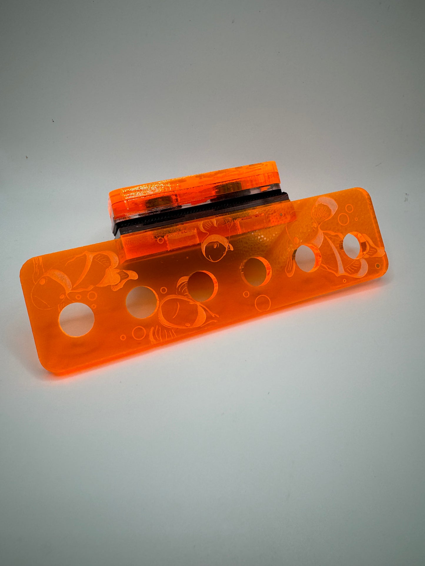 Magnetic Frag Rack - Orange Clownfish Small